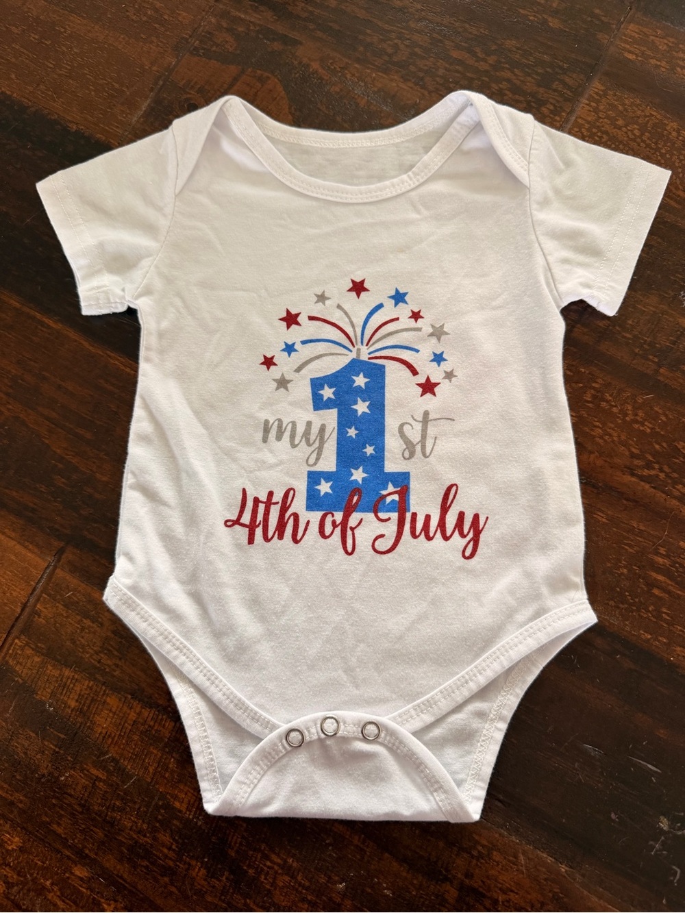 👚CLOSET CLEAN OUT SALE👖My 1st 4th of July Bodysuit - White 9-12M